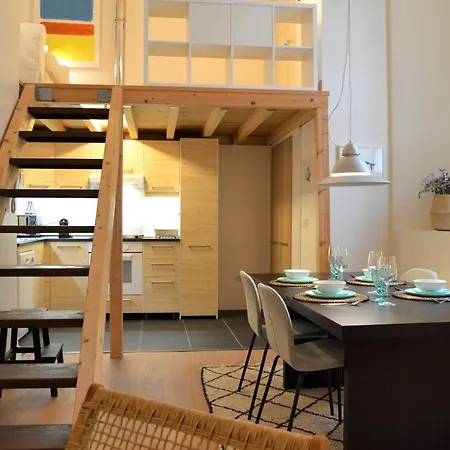 Encantador Apartamento En El Centro Historico De *